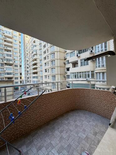 Продаётся 3-комн. новостройка 130 м², м. 8 ноября, photo 16 from 19