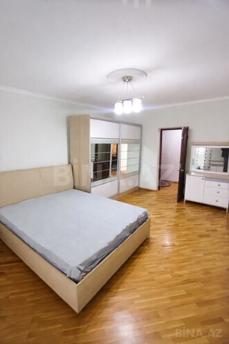 Сдаётся 3-комн. вторичка 75 м², м. Нефтчиляр, photo 19 from 20