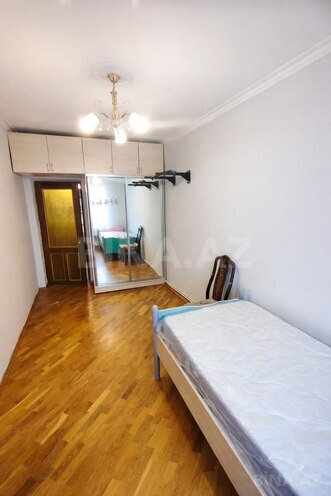 Сдаётся 3-комн. вторичка 75 м², м. Нефтчиляр, photo 17 from 20