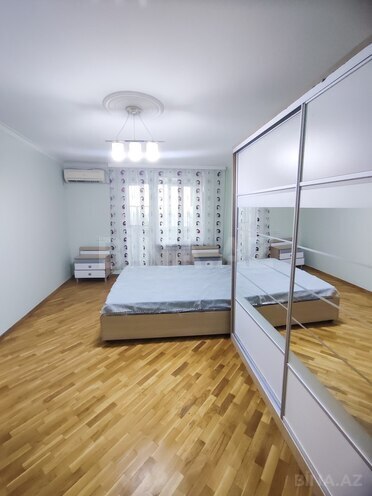 Сдаётся 3-комн. вторичка 75 м², м. Нефтчиляр, photo 15 from 20