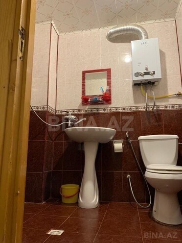 Satılır 2 otaqlı köhnə tikili 50 m², Sahil q., photo 5 from 10