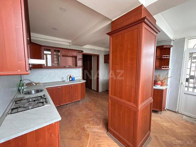 Продаётся 5-комн. вторичка 200 м², м. Ичеришехер, photo 7 from 27