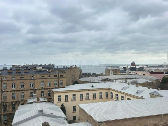 Продаётся 5-комн. вторичка 200 м², м. Ичеришехер, photo 12 from 27