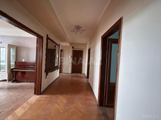 Продаётся 5-комн. вторичка 200 м², м. Ичеришехер, photo 14 from 27