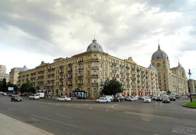 Продаётся 3-комн. вторичка 80 м², м. Низами, photo 6 from 20