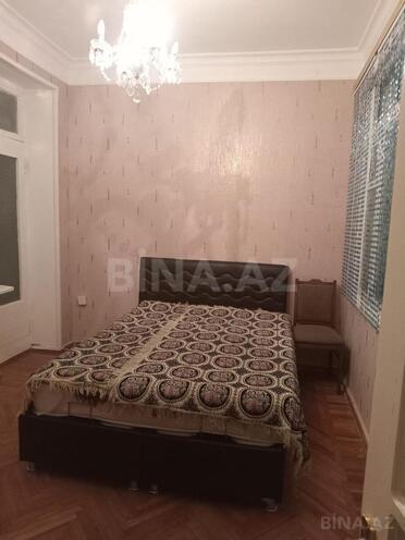 Продаётся 3-комн. вторичка 80 м², м. Низами, photo 9 from 20