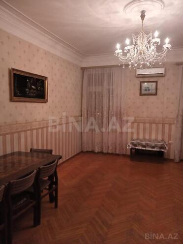 Продаётся 3-комн. вторичка 80 м², м. Низами, photo 14 from 20