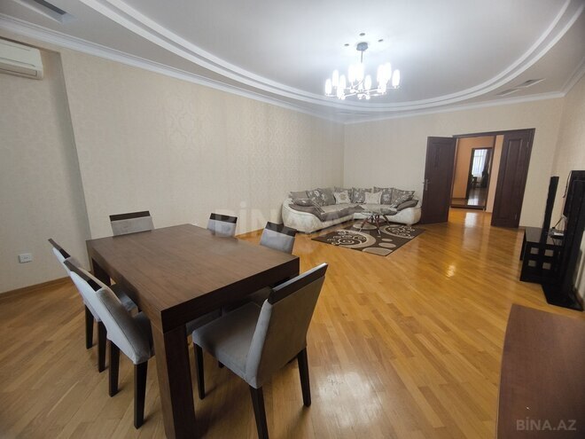 Сдаётся 3-комн. новостройка 130 м², м. Шах Исмаил Хатаи, photo 9 from 15