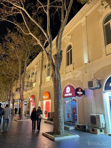 Satılır 3 otaqlı köhnə tikili 65 m², İçəri Şəhər m., photo 24 from 26