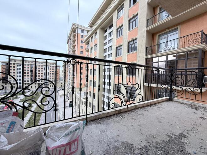 Продаётся 3-комн. новостройка 116 м², photo 1 from 14