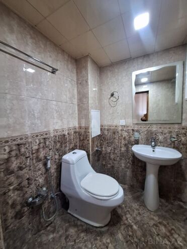 Сдаётся 2-комн. вторичка 60 м², м. Ичеришехер, photo 15 from 17