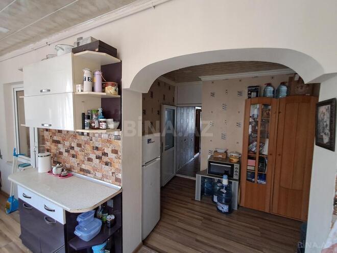 Satılır 3 otaqlı köhnə tikili 75 m², İnşaatçılar m., photo 10 from 14