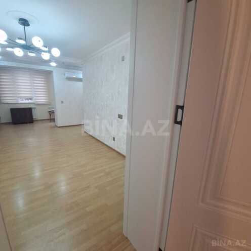 Продаётся 3-комн. вторичка 70 м², м. Элмляр Академиясы, photo 24 from 28