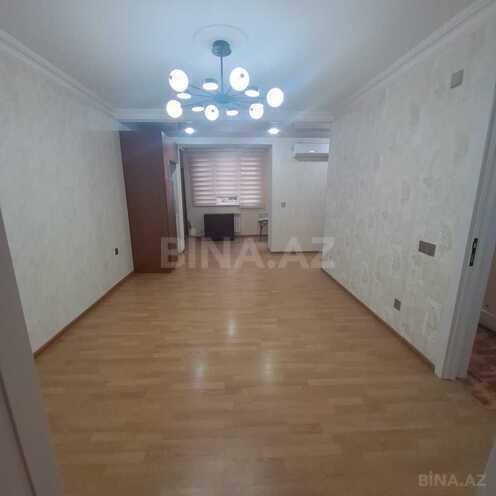 Продаётся 3-комн. вторичка 70 м², м. Элмляр Академиясы, photo 15 from 28