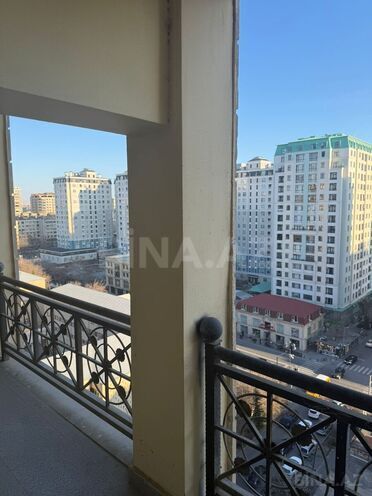 Продаётся 4-комн. новостройка 190 м², м. Гянджлик, photo 12 from 17