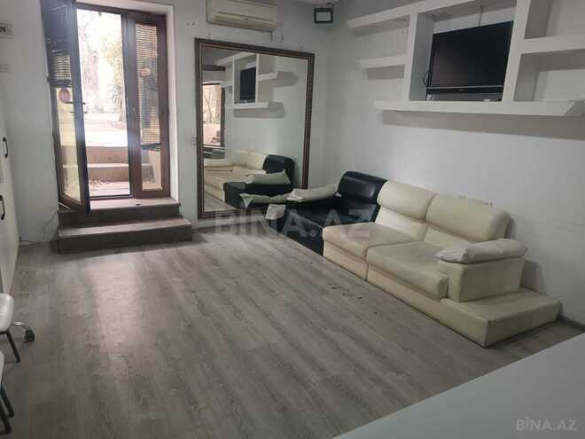 Сдаётся  объект 30 м², м. Элмляр Академиясы, photo 15 from 25