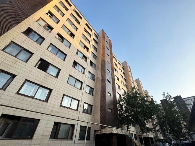 Satılır 3 otaqlı köhnə tikili 87 m², Gənclik m., photo 1 from 10