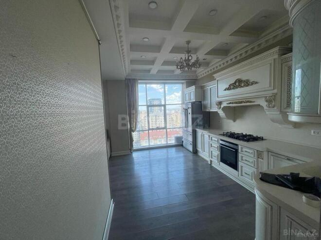 Продаётся 4-комн. новостройка 204 м², м. Низами, photo 8 from 17