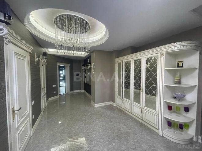 Продаётся 4-комн. новостройка 204 м², м. Низами, photo 11 from 17