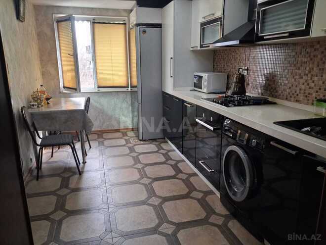 Сдаётся 3-комн. вторичка 100 м², м. 20 января, photo 8 from 13