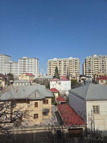 Satılır 3 otaqlı köhnə tikili 95 m², Bakıxanov q., photo 8 from 10