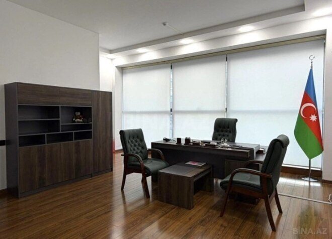 İcarəyə verilir 3 otaqlı ofis 125 m², 28 May m., photo 3 from 12
