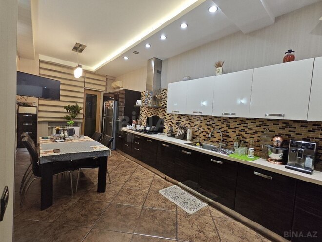 Satılır 4 otaqlı yeni tikili 200.5 m², 28 May m., photo 18 from 30