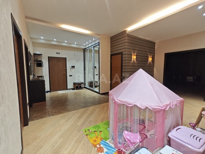 Satılır 4 otaqlı yeni tikili 200.5 m², 28 May m., photo 5 from 30