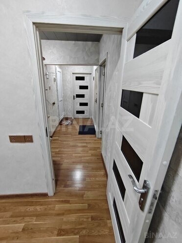 Продается 3-комн. вторичка 65 м², м. Ази Асланов, photo 14 from 20