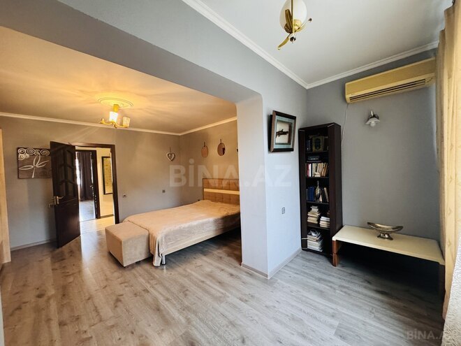 Продаётся 2-комн. вторичка 72 м², м. Ичеришехер, photo 8 from 21