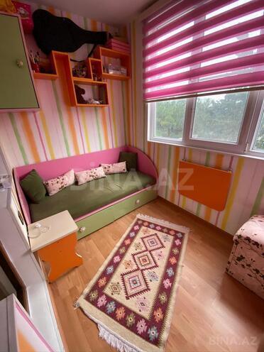 Продаётся 3-комн. вторичка 45 м², м. Нефтчиляр, photo 6 from 16