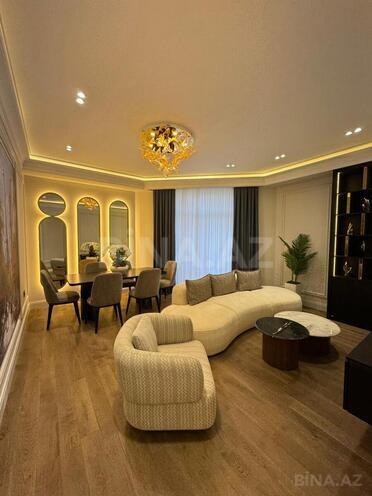 Satılır 3 otaqlı yeni tikili 123 m², Ağ şəhər q., photo 1 from 18