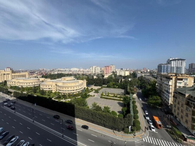 Satılır 4 otaqlı yeni tikili 148 m², Nəsimi m., photo 1 from 19