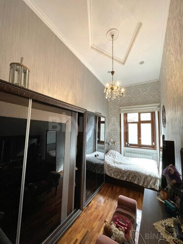 Satılır 3 otaqlı köhnə tikili 85 m², Sahil m., photo 11 from 17