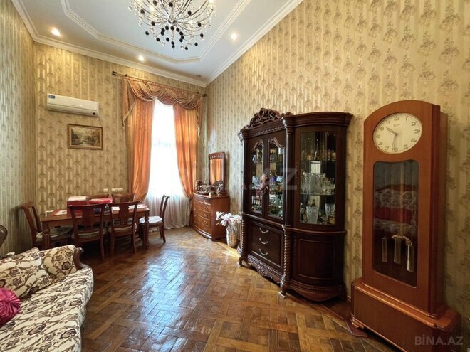 Satılır 3 otaqlı köhnə tikili 85 m², Sahil m., photo 6 from 17