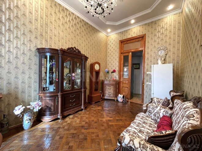 Satılır 3 otaqlı köhnə tikili 85 m², Sahil m., photo 7 from 17