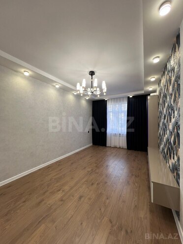 Продаётся 2-комн. вторичка 65 м², м. Ази Асланов, photo 3 from 14