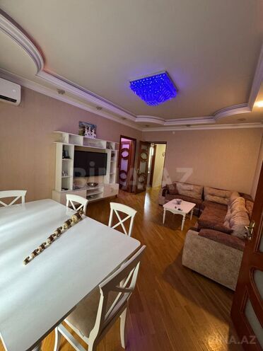 Продаётся 4-комн. вторичка 120 м², м. Ичеришехер, photo 4 from 18