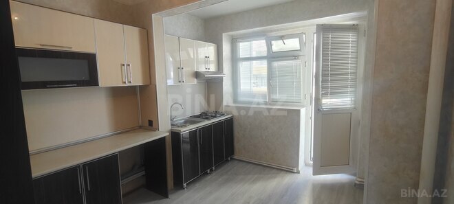 Продаётся 2-комн. вторичка 60 м², м. Ази Асланов, photo 13 from 22