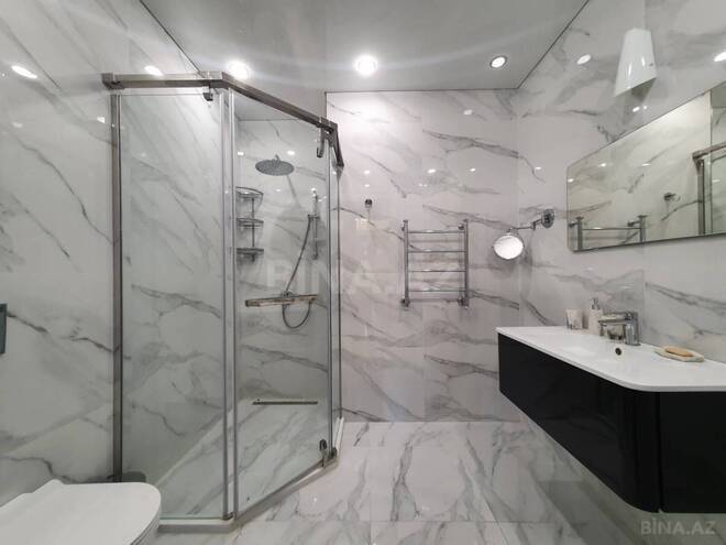 Сдаётся 3-комн. новостройка 138 м², м. Низами, photo 12 from 16