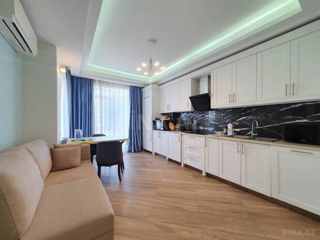 Сдаётся 3-комн. новостройка 138 м², м. Низами, photo 10 from 16