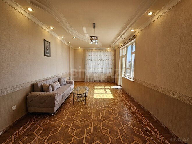 İcarəyə verilir 4 otaqlı yeni tikili 180 m², 28 May m., photo 12 from 22
