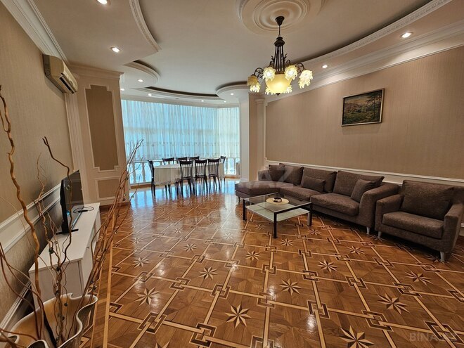 İcarəyə verilir 4 otaqlı yeni tikili 180 m², 28 May m., photo 5 from 22