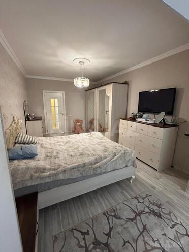 Продаётся 3-комн. вторичка 75 м², м. Элмляр Академиясы, photo 9 from 17