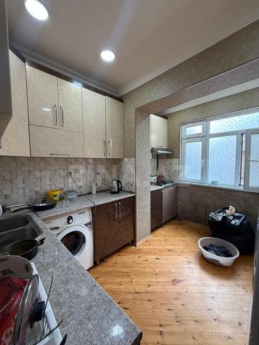 Satılır 5 otaqlı köhnə tikili 120 m², 20 Yanvar m., photo 9 from 12