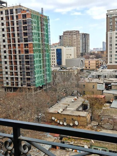 Продаётся 4-комн. новостройка 220 м², м. 28 мая, photo 17 from 30