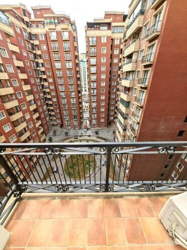 Продаётся 4-комн. новостройка 220 м², м. 28 мая, photo 28 from 30