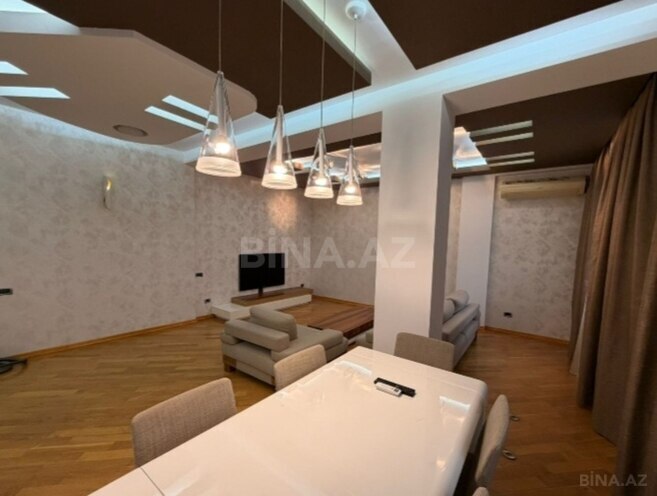 Продаётся 3-комн. новостройка 112 м², м. Элмляр Академиясы, photo 7 from 15