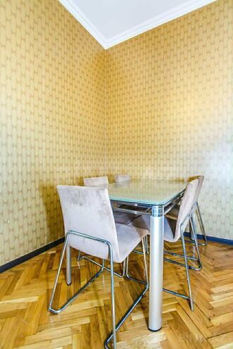 Сдаётся 3-комн. вторичка 105 м², м. Сахил, photo 7 from 17