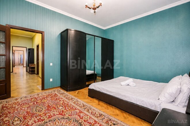 Сдаётся 3-комн. вторичка 105 м², м. Сахил, photo 11 from 17